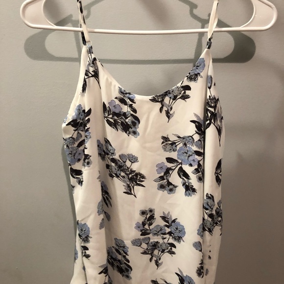 white flowery tank top - Picture 3 of 3